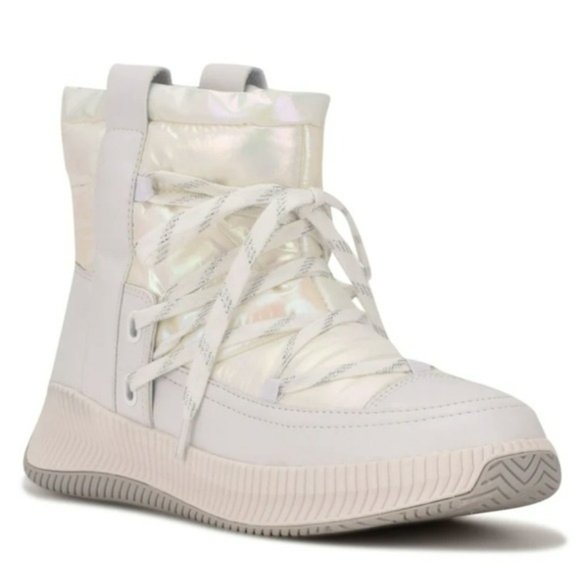 Nine West Shoes - Nine West Tunnel 3 Iridescent Winter Snow Boots White -6